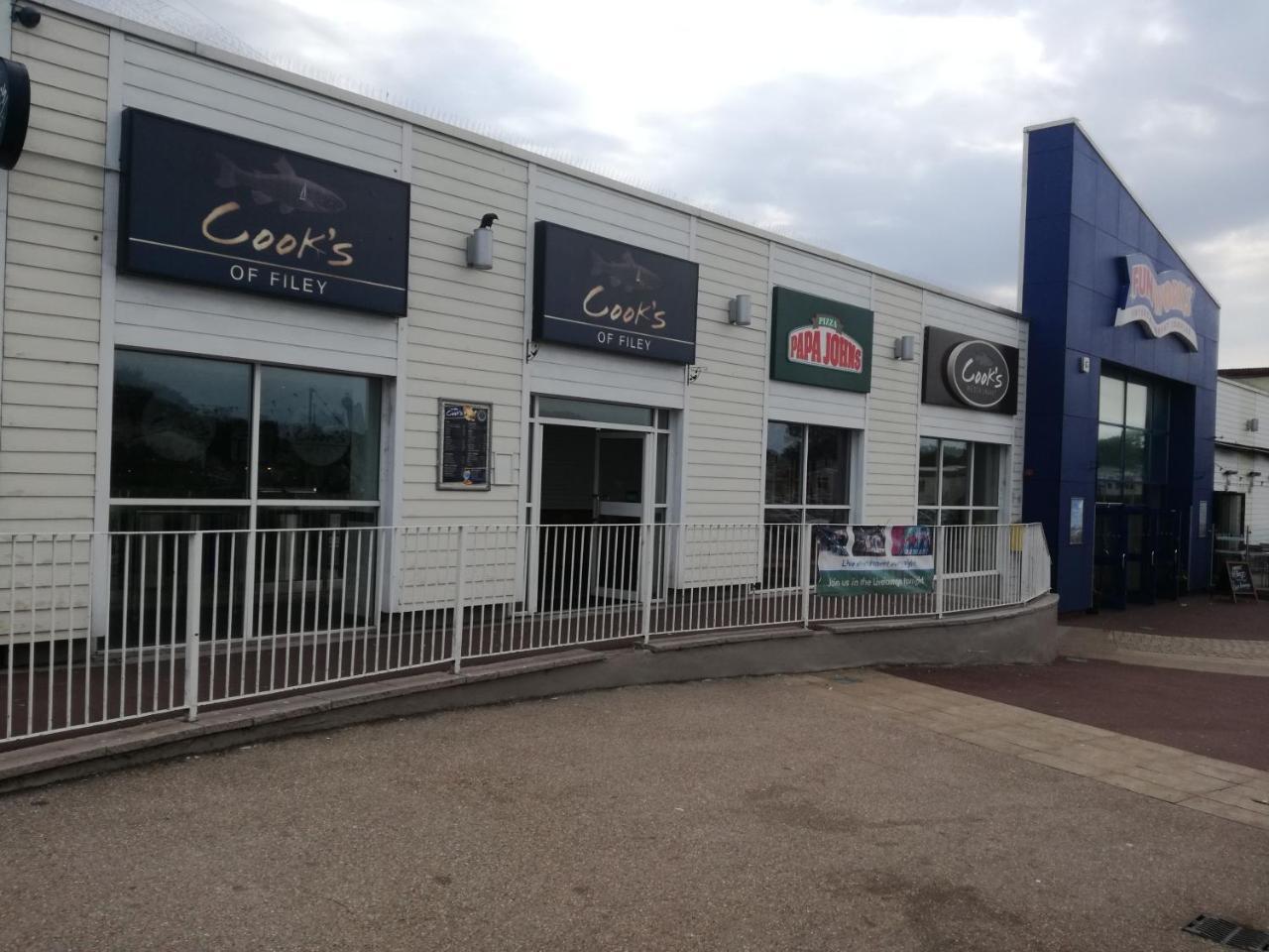 Happy Days Caravan Primrose Valley Filey Exteriér fotografie