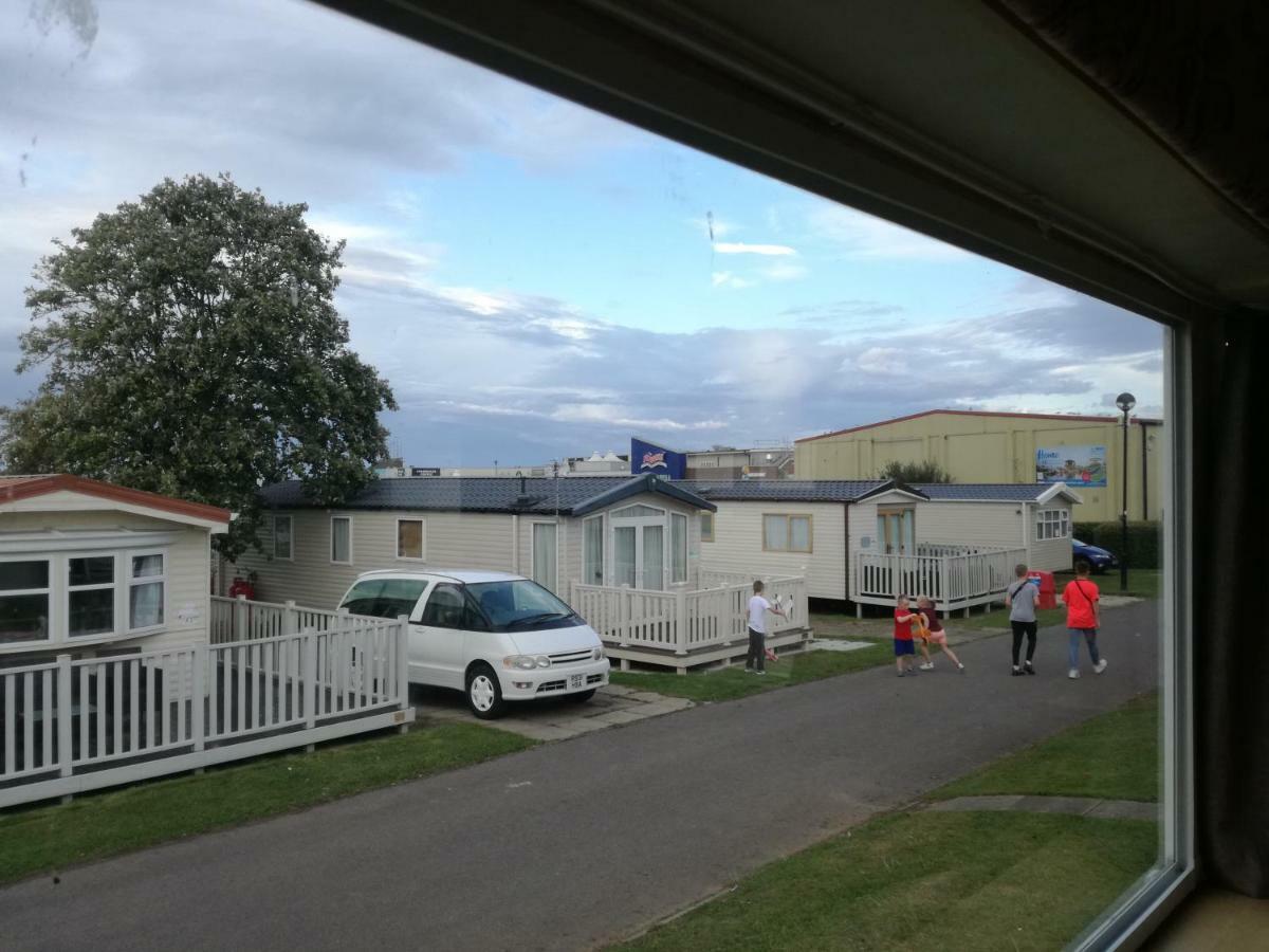 Happy Days Caravan Primrose Valley Filey Exteriér fotografie